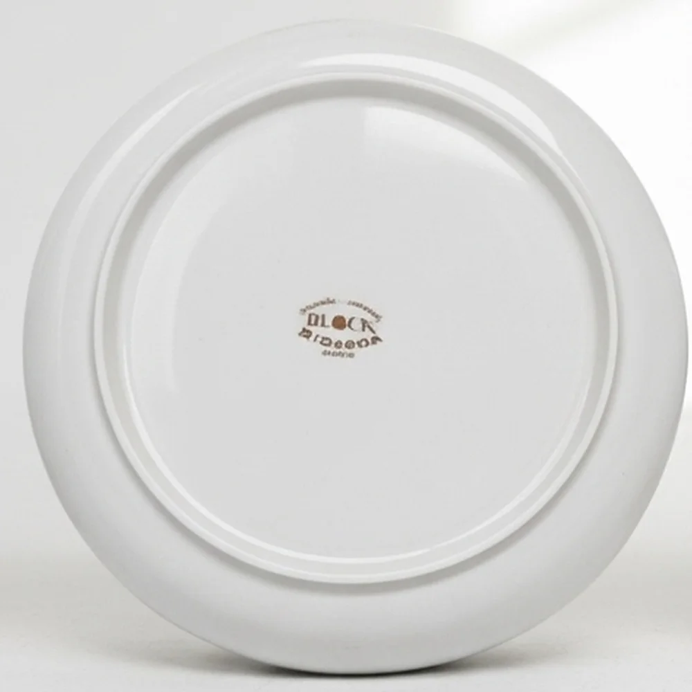 Elegant Blue and White Floral Plate